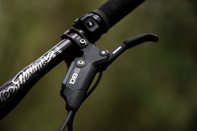SRAM DB8 Disc Brake and Lever - Front, Mineral Oil Hydraulic, Post